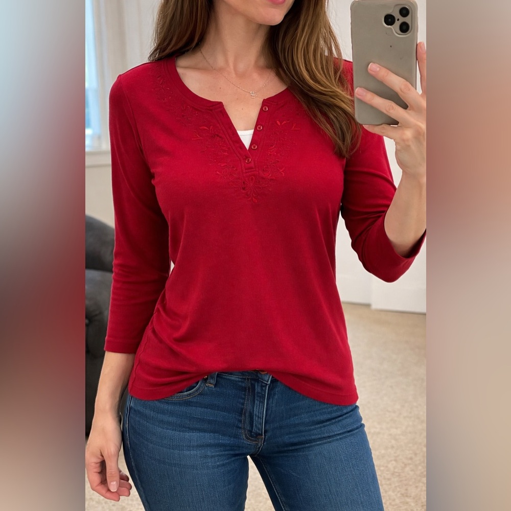 Croft & Barrow Petite Red Embroidered Henley Top – Size PL